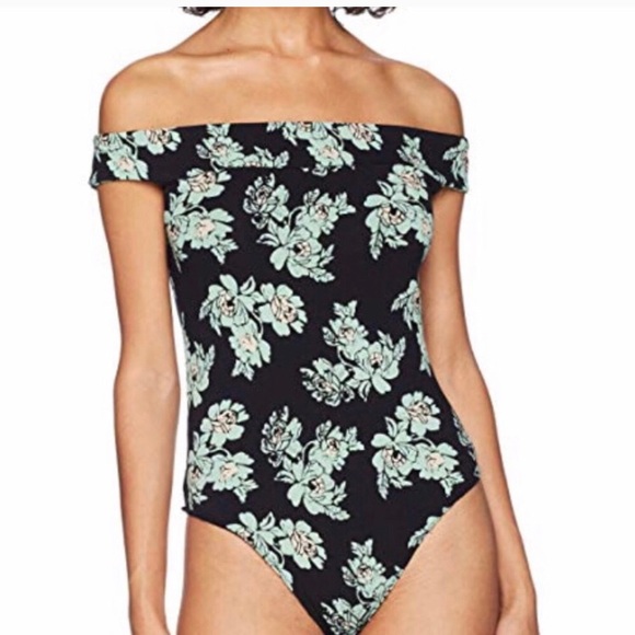 🤩Free people so much floral body suit🤩 - Picture 2 of 6